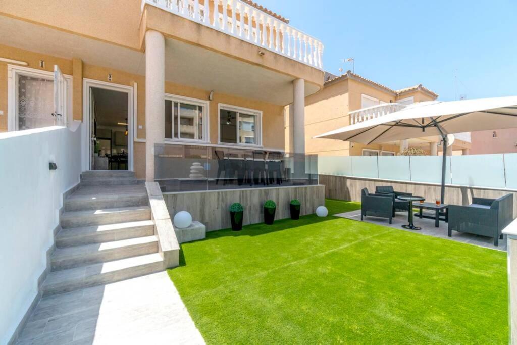 Villa-Capricho Playa - Zeus Torrevieja Luaran gambar