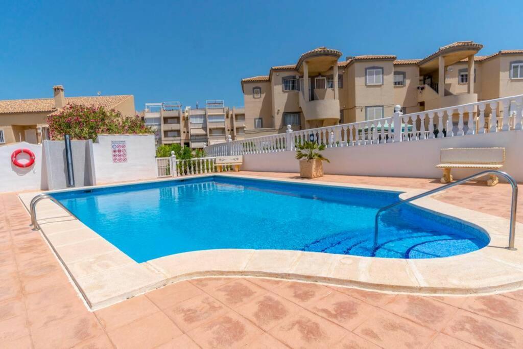 Villa-Capricho Playa - Zeus Torrevieja Luaran gambar